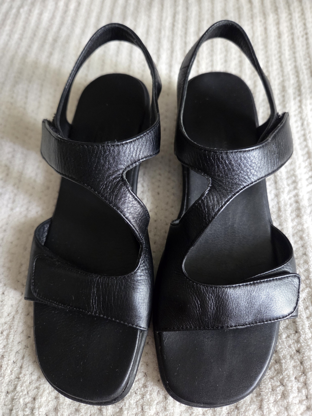 Minimalist Black Leather Comfort Sandals 7 | Modern Walking Style
